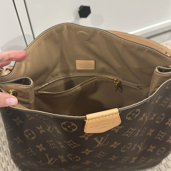 Louis Vuitton Graceful - Picture 3 of 6
